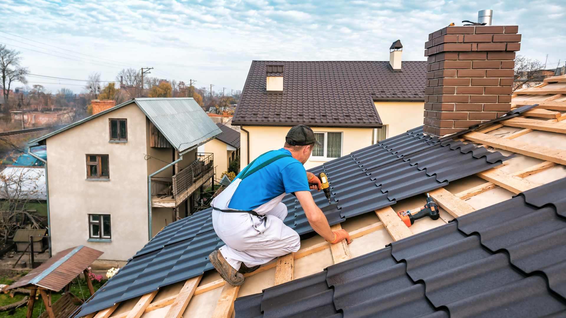 Emergency Roofer in Elgin, IL